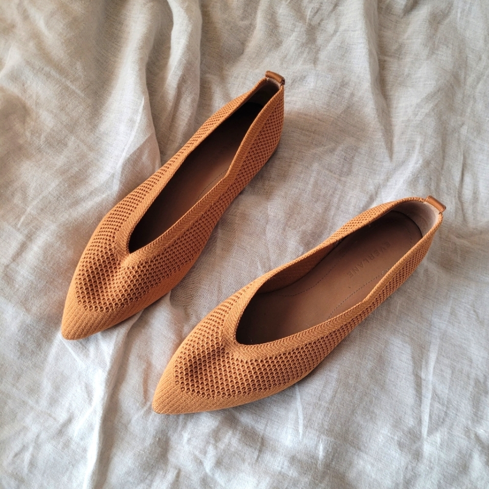 Everlane 40 Hour Flats - Women's Size 6 - Excellent Used Condition